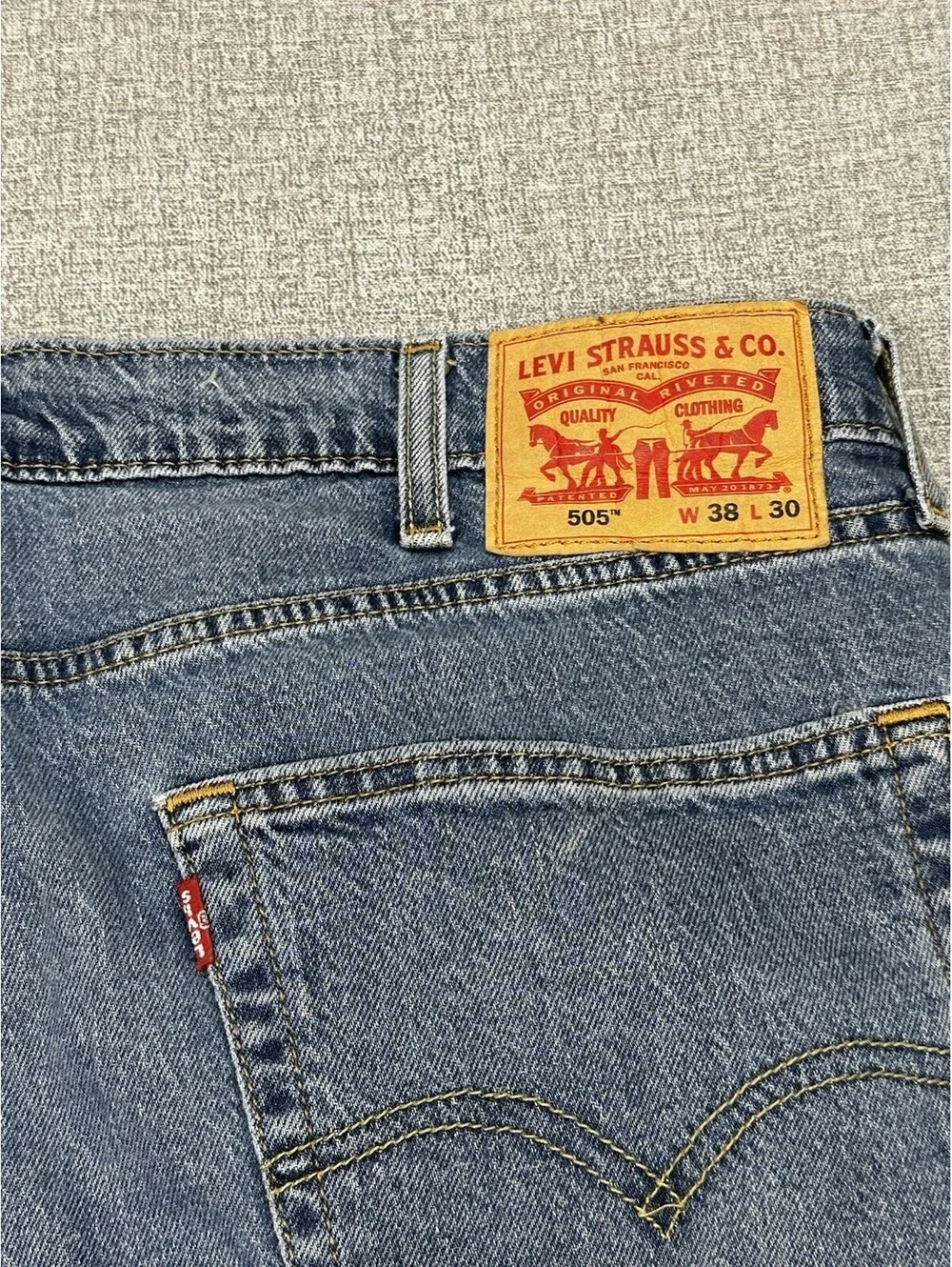 Levis Mens 505 Regular Jeans Men 36x28 Straight Leg Denim Modern Casual